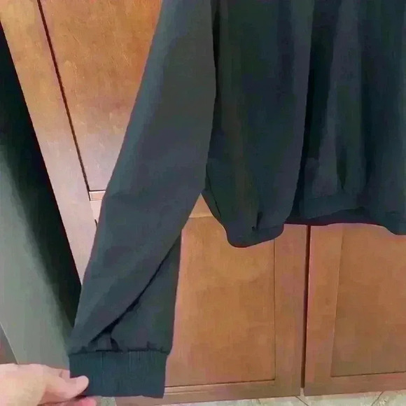 Sport Essentials Golf Mens Size L V-Neck Long Sleeve Wind Pull Over - Picture 3 of 5